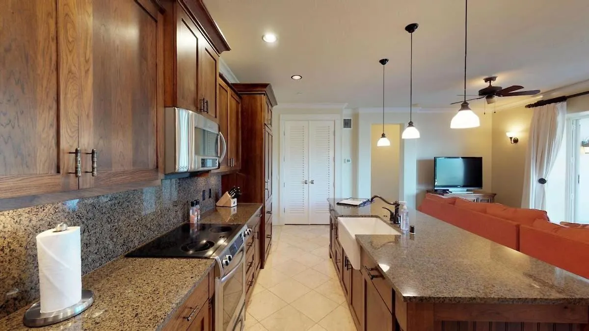 Incredible Luxury Villa In Paradise Near Shopping Golf And 3 Beaches Koloa