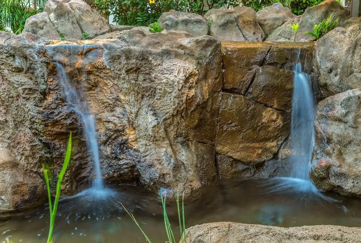 Incredible Luxury Villa In Paradise Near Shopping Golf And 3 Beaches Koloa