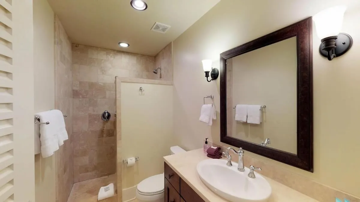 Incredible Luxury Villa In Paradise Near Shopping Golf And 3 Beaches Koloa